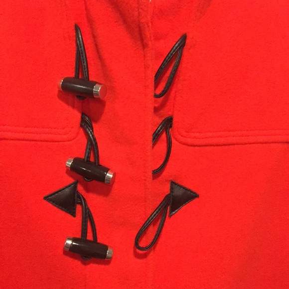 H&M Women’s Hooded RED Jacket Size 4 - Picture 8 of 11